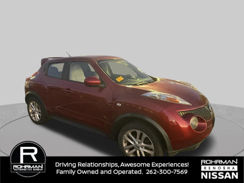 Used 2013 Nissan Juke S AWD/4WD image 8