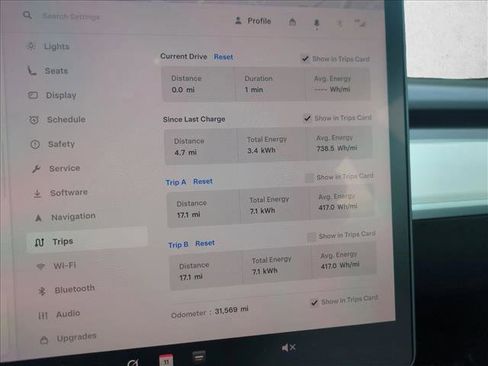 Used 2023 Tesla Model 3 Standard Range image 11