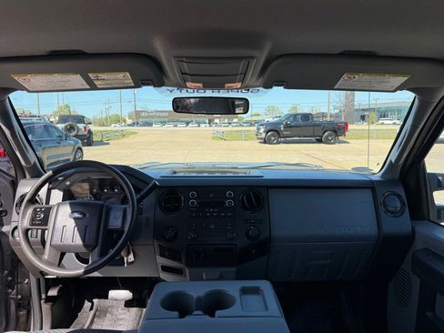 Used 2011 Ford F250 XL w/ PWR Equipment Group AWD/4WD image 22