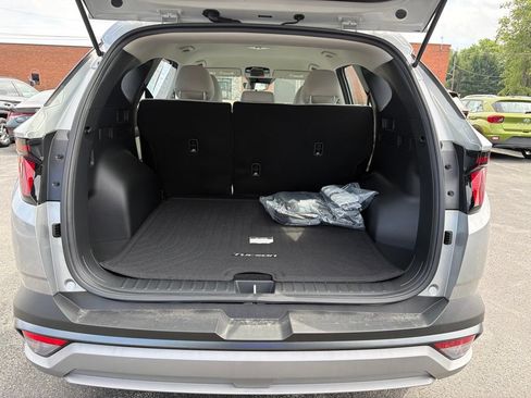Used 2026 Hyundai Tucson SE AWD/4WD image 11