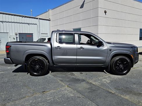 New 2026 Nissan Frontier SV w/ SV Convenience Package image 11