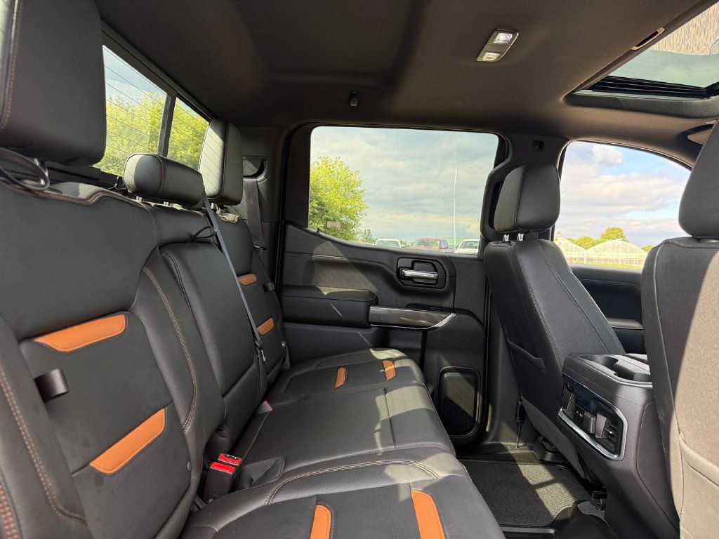 Used 2022 GMC Sierra 1500 AT4 w/ AT4 Preferred Package AWD/4WD image 37