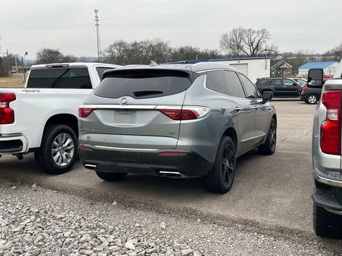 Used 2023 Buick Enclave Essence w/ Experience Buick Package FWD image 3