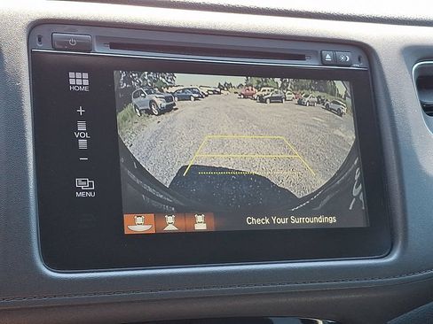 Used 2018 Honda HR-V EX-L image 4