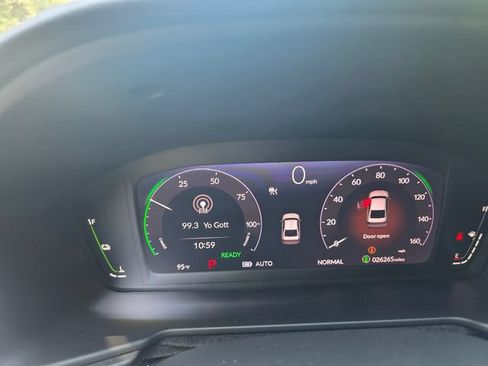 Used 2024 Honda Accord Sport image 9