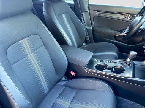 Used 2025 Honda Civic Sport image 25
