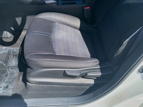 Used 2022 Nissan Leaf S Plus image 18