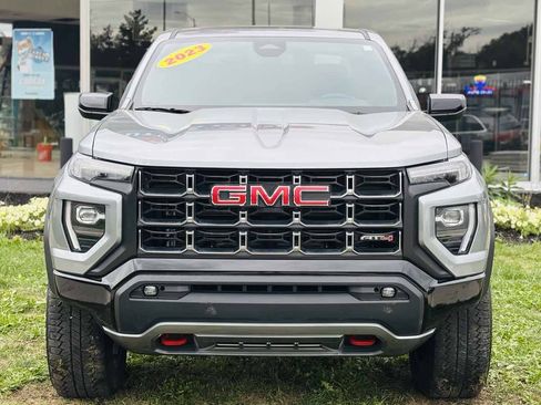 Used 2023 GMC Canyon AT4 w/ AT4 Premium Package AWD/4WD image 17