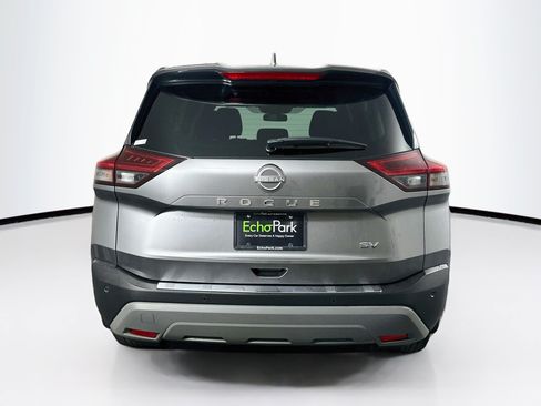 Used 2023 Nissan Rogue SV FWD image 7