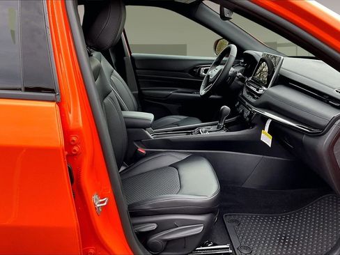 New 2026 Jeep Compass Latitude image 26