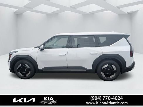 New 2026 Kia EV9 Light image 6