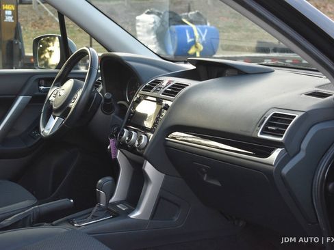 Used 2018 Subaru Forester 2.5i Premium w/ Popular Package #2A AWD/4WD image 16