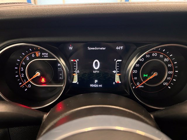 Used 2021 Jeep Gladiator Overland AWD/4WD image 13