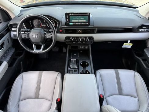 Used 2024 Honda Pilot EX-L image 10