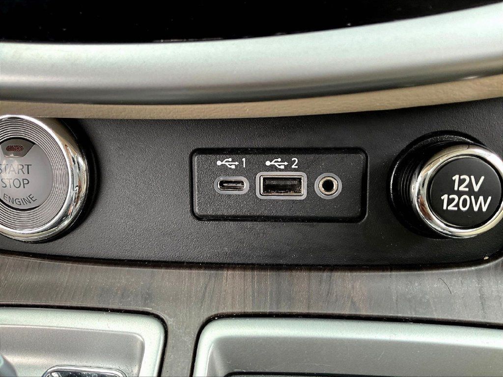 Used 2020 Nissan Murano Platinum AWD/4WD image 18