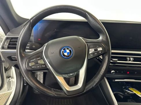 Used 2023 BMW i4 eDrive35 w/ Premium Package image 14