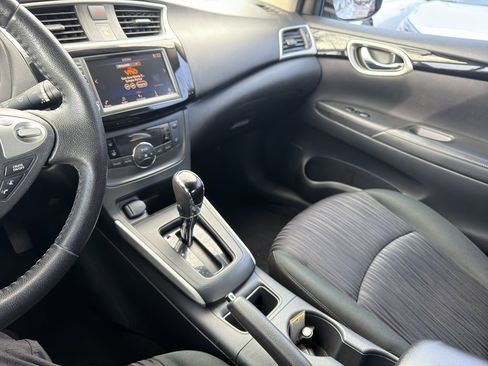 Used 2019 Nissan Sentra SV image 23