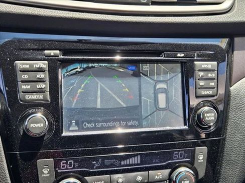 Used 2014 Nissan Rogue SV w/ SV Premium Package FWD image 13