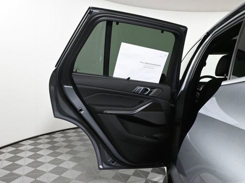 New 2026 BMW X5 xDrive40i AWD/4WD image 32