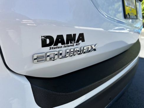 Used 2024 Chevrolet Equinox Premier AWD/4WD image 44