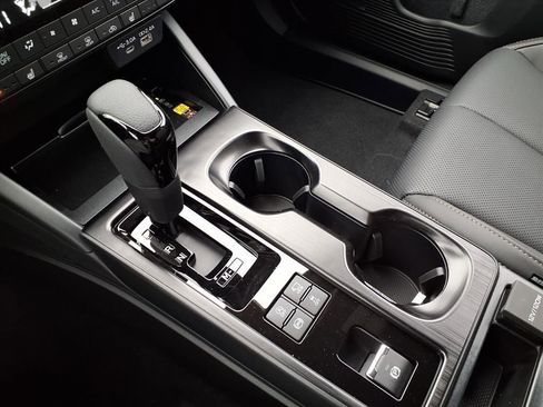 New 2026 Subaru Outback Limited XT image 5