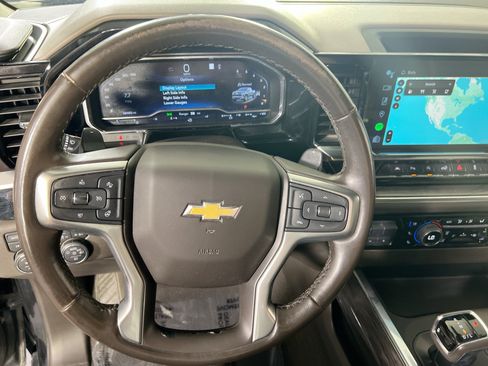 Used 2022 Chevrolet Silverado 1500 LTZ w/ LTZ Convenience Package II image 11