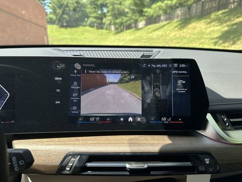 Used 2025 BMW X1 xDrive28i w/ Convenience Package image 21