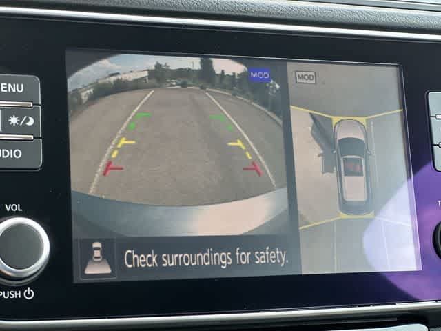 Used 2025 Nissan Leaf SV Plus FWD image 13
