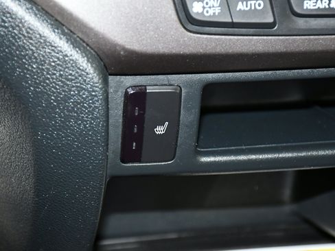 Used 2023 Honda Passport EX-L image 30