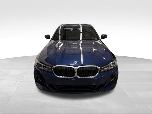 Used 2024 BMW 330i xDrive Sedan w/ Premium Package AWD/4WD image 8