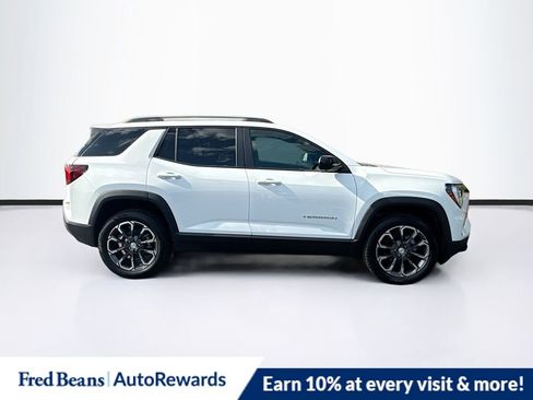 New 2026 GMC Terrain Elevation w/ Elevation Premium Package AWD/4WD image 10