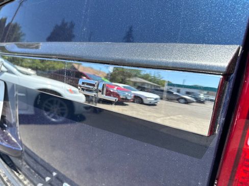 Used 2016 Ford Expedition EL XLT image 10