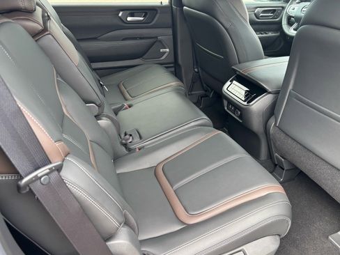 New 2026 Nissan Armada SL image 21