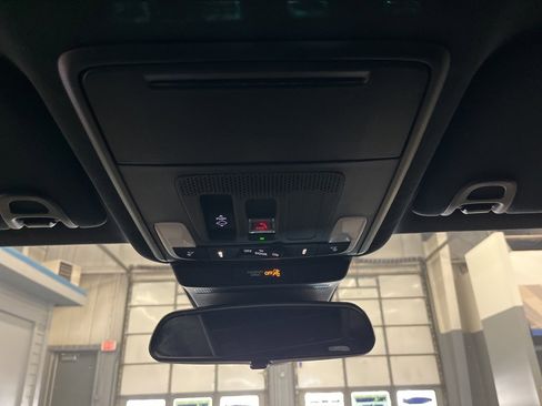 Used 2024 Honda Accord Sport image 25