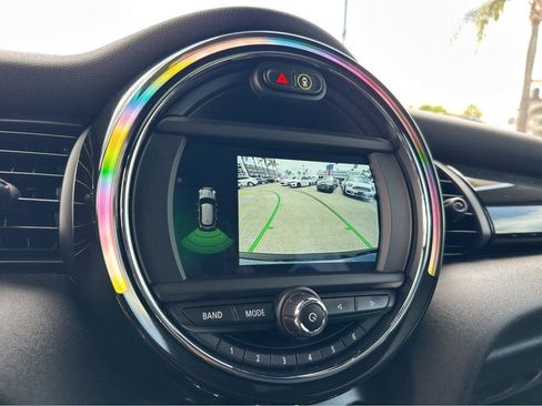 Used 2021 MINI Cooper S w/ 6.5" Touchscreen Package image 6