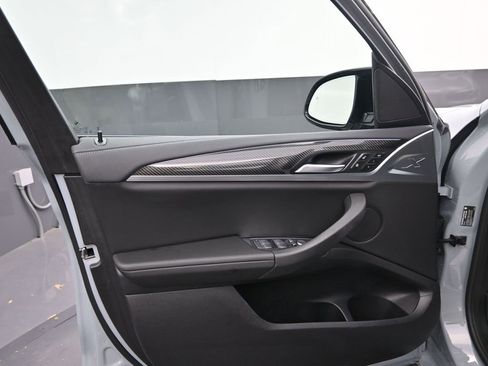 Certified 2024 BMW X3 M40i w/ Premium Package image 10