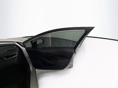 Used 2022 Toyota Corolla LE FWD image 31
