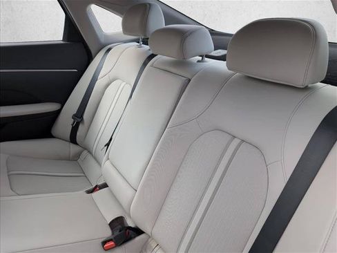 Certified 2026 Hyundai Sonata SEL FWD image 17