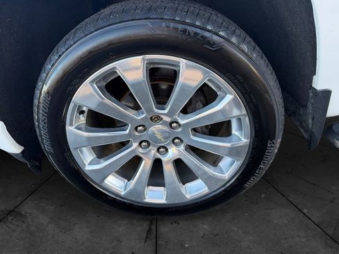 Used 2019 Chevrolet Silverado 1500 High Country image 14