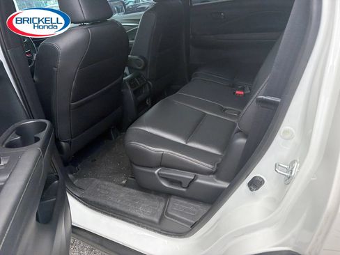 Used 2023 Honda Passport EX-L image 13