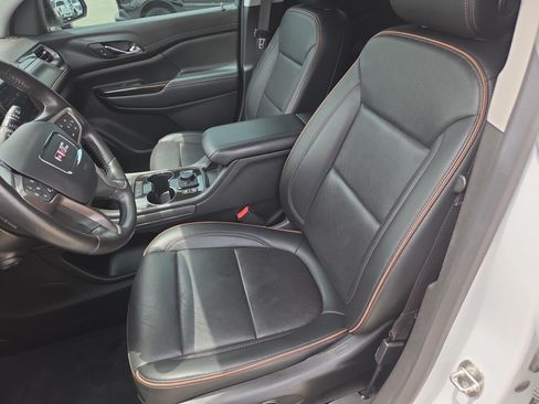Used 2022 GMC Acadia AT4 w/ Technology Package AWD/4WD image 15