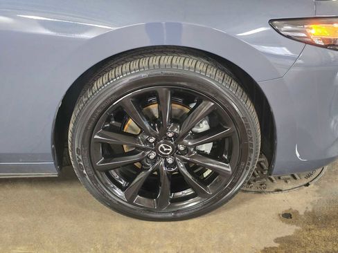 Used 2023 MAZDA MAZDA3 s image 9