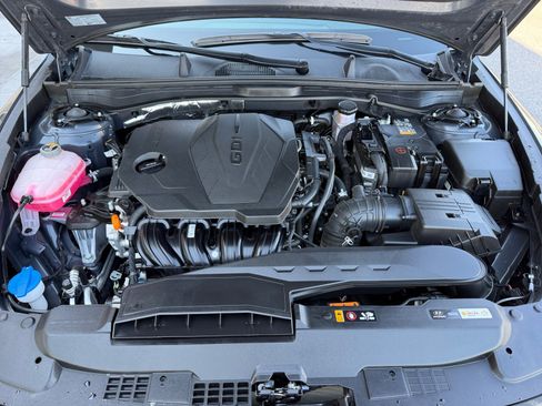 Used 2024 Hyundai Sonata SEL FWD image 21