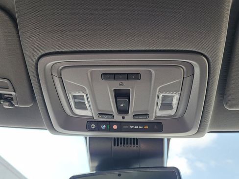 New 2026 GMC Sierra 1500 SLT w/ SLT Premium Plus Package image 35