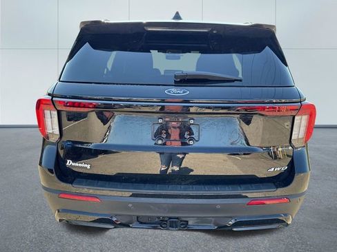 Used 2026 Ford Explorer ST-Line w/ ST-Line Street Pack AWD/4WD image 3