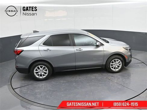 Used 2023 Chevrolet Equinox LT w/ Driver Convenience Package image 40