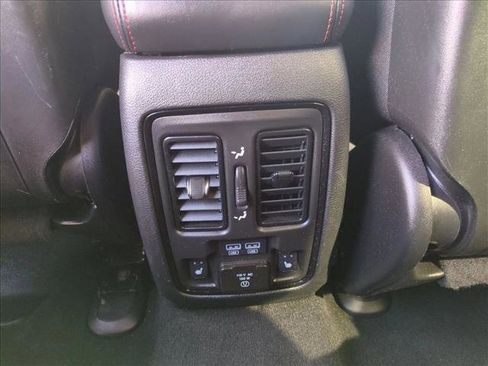 Used 2024 Dodge Durango R/T image 17