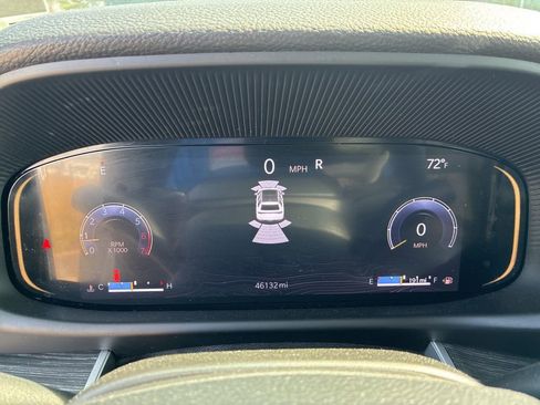 Used 2024 Jeep Wagoneer Series II w/ Flexible Seating Group image 25