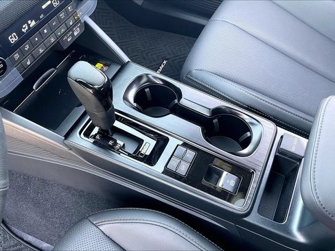 New 2026 Subaru Outback Limited AWD/4WD image 8