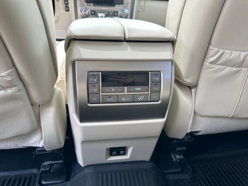 Used 2021 Lexus GX 460 Premium w/ Premium Plus Package AWD/4WD image 24